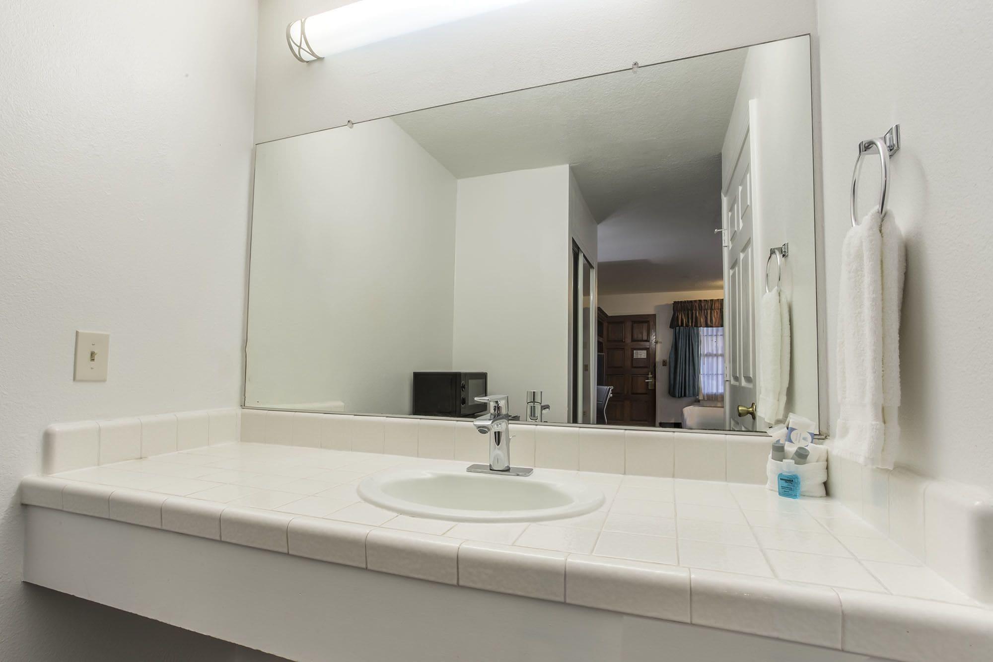 Rodeway Inn Milpitas Near Great Mall المظهر الخارجي الصورة