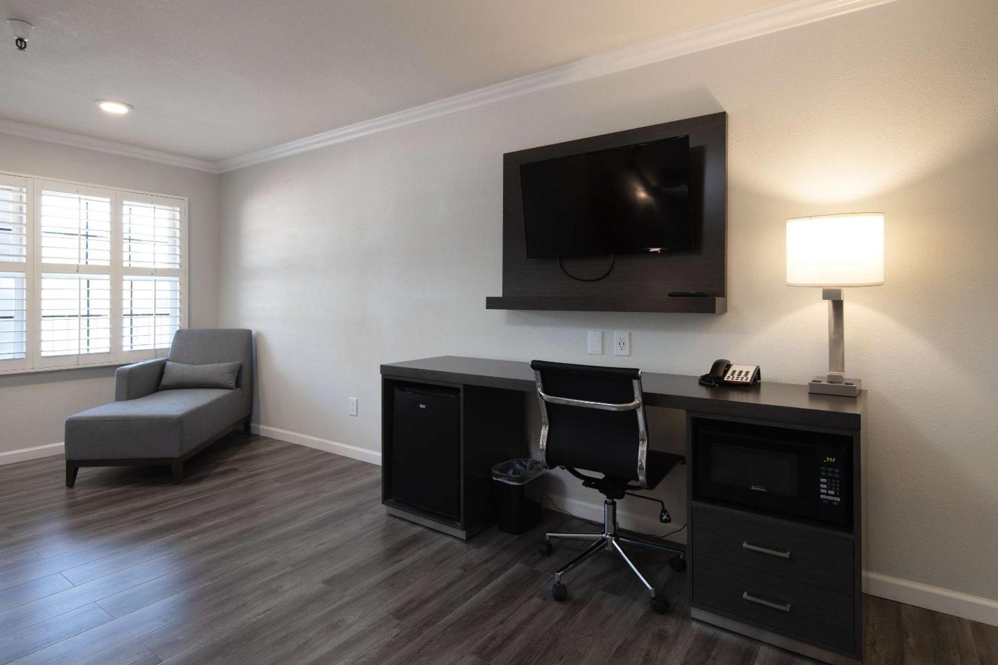 Rodeway Inn Milpitas Near Great Mall المظهر الخارجي الصورة